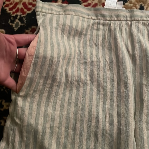 Vintage Brownstone Studio silk skirt - Picture 4 of 7